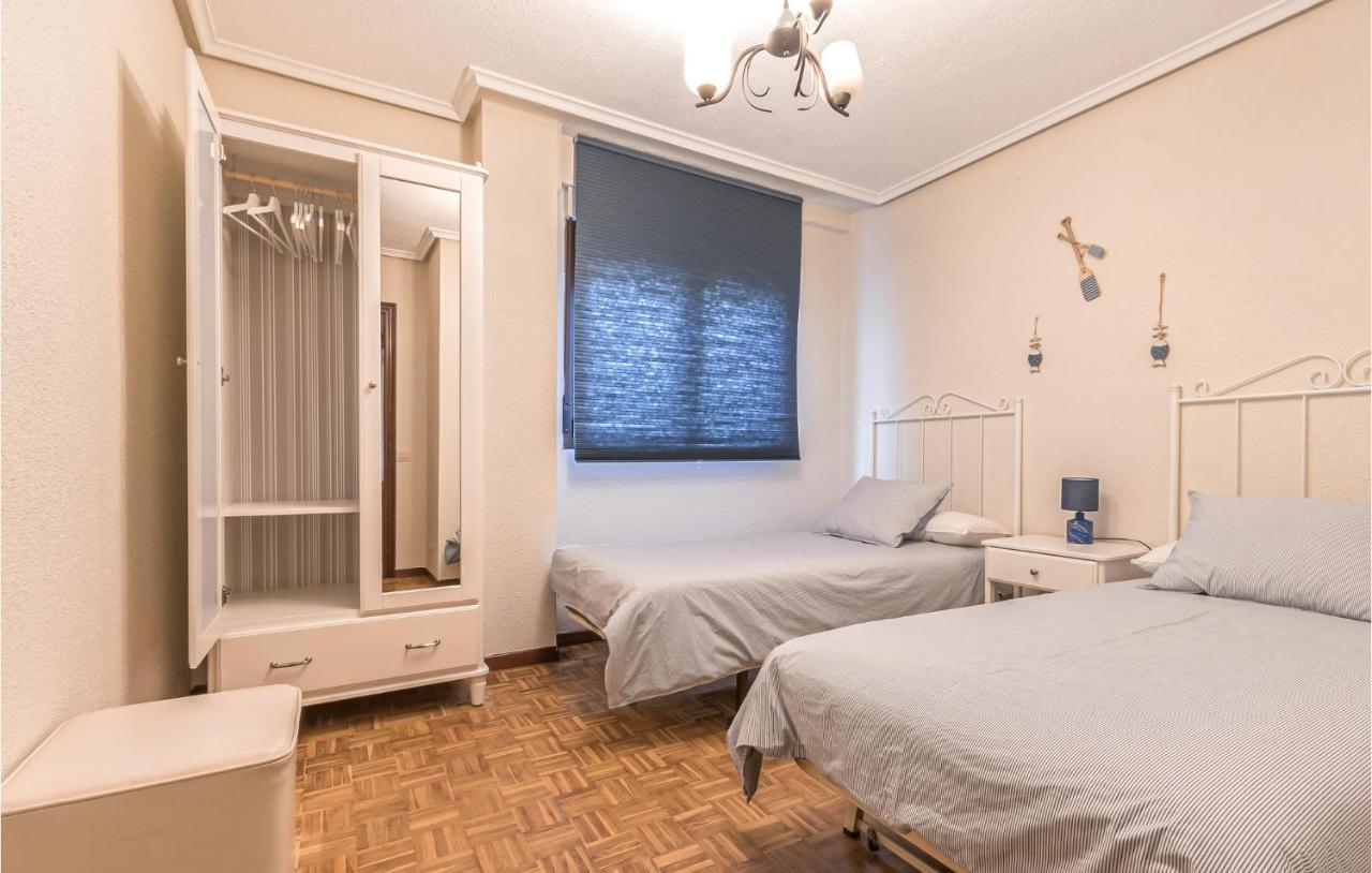 Stunning Apartment In Gijon With Wifi Εξωτερικό φωτογραφία