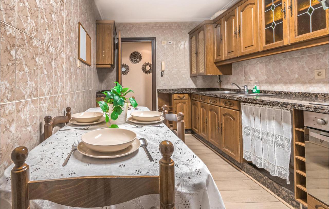 Stunning Apartment In Gijon With Wifi Εξωτερικό φωτογραφία